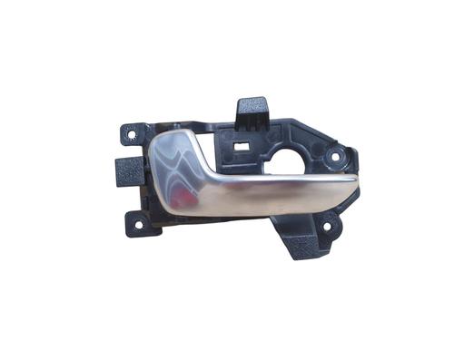 Venstre bagtil invendig håndtag KIA CARENS IV 1.7 CRDi (116 hp) 32048231