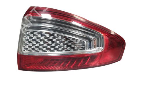 Used Right taillight Right taillight 37215981 37215981