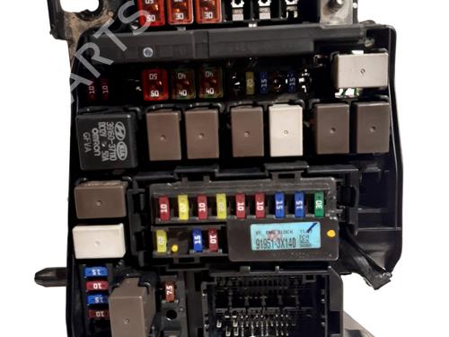 Used Fuse box HYUNDAI i40 I (VF) 1.7 CRDI (141 hp) 32055998