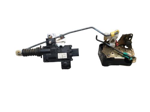 Used Rear right lock CHRYSLER PT CRUISER (PT_) 2.2 CRD (121 hp) 32051548