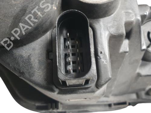 Left headlight SEAT TOLEDO IV (KG3) 1.6 TDI | BP32057558C28