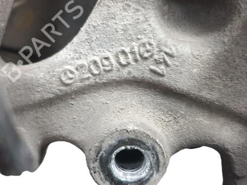 Left front steering knuckle MERCEDES-BENZ C-CLASS (W203) C 180 Kompressor (203.046) | BP32073384M25