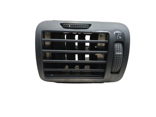Used Air vent VW PASSAT B5.5 (3B3) [2000-2005]  32047432