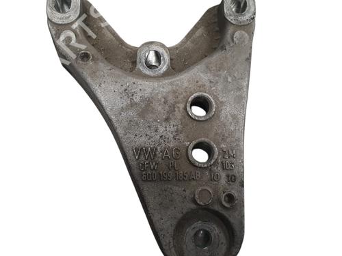 Motorophæng SEAT IBIZA IV SC (6J1, 6P5) [2008-2018]  32050686