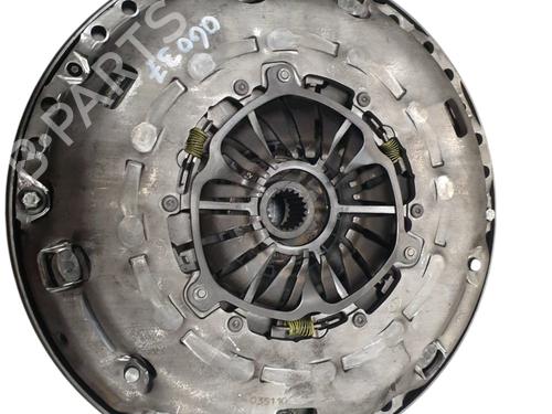 other-opel-astra-j-p10-2009-2010-2011-2012-2013-2014-2015-2016-32057108 main image