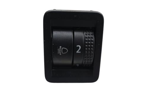 headlight-switch-seat-arona-kj7-kjp-2017-32073581 main image