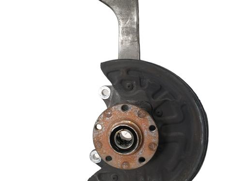 Used Right front steering knuckle AUDI A6 C5 Avant (4B5, 4B6) 2.4 quattro (170 hp) 32056912