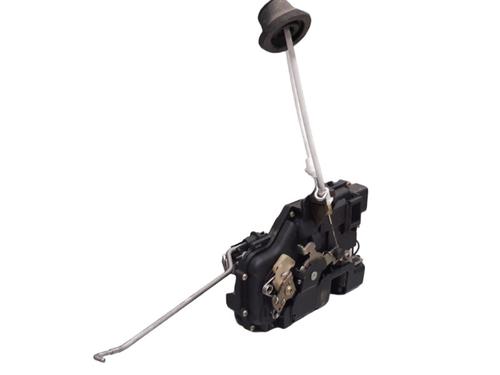 Used Front left lock AUDI A4 B7 Avant (8ED) 2.0 (130 hp) 32051304