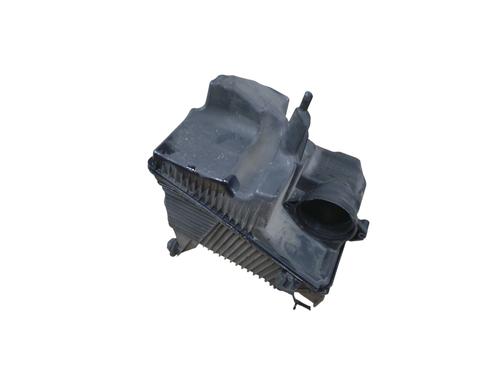 Used Air filter box RENAULT SCÉNIC II (JM0/1_) 1.5 dCi (JM1E, JM16) (106 hp) 32048840