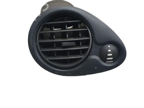 Used Air vent RENAULT CLIO III (BR0/1, CR0/1) [2005-2014]  32049165