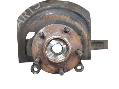 Used Left front steering knuckle NISSAN X-TRAIL II (T31) [2007-2018]  32055860