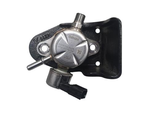 Used Fuel pump TOYOTA COROLLA Estate (_E21_) 1.8 Hybrid (ZWE211) (98 hp) 32057789