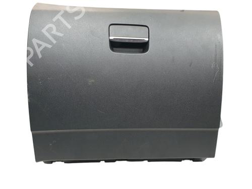 Used Glove box Glove box MERCEDES-BENZ B-CLASS Sports Tourer (W246, W242) B 200 (246.243) (156 hp) 32056718 32056718