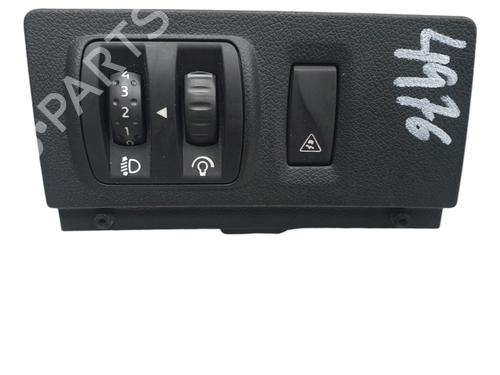 Interruttore luci RENAULT LAGUNA III (BT0/1) 1.5 dCi (BT00, BT0A, BT0T, BT1J) (110 hp) 32048553