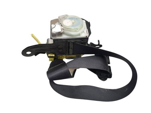 rear-right-seatbelt-lexus-is-ii-_e2_-2005-2006-2007-2008-2009-2010-2011-2012-2013-38439014 main image