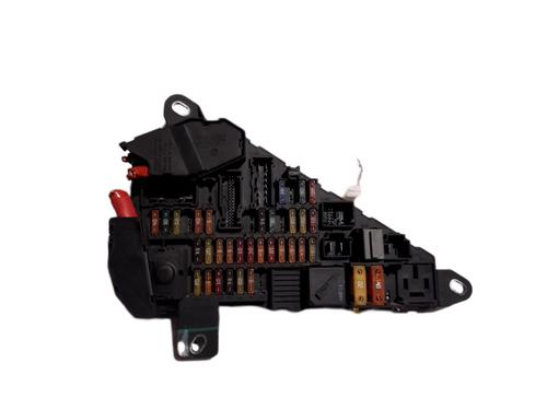 fuse-box-bmw-5-e60-2001-2002-2003-2004-2005-2006-2007-2008-2009-2010-32055978 main image