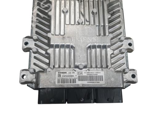 engine-control-unit-ecu-peugeot-607-9d-9u-2000-32053307 main image