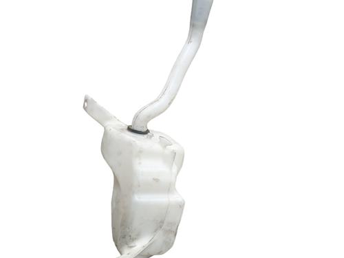 windscreen-washer-tank-alfa-romeo-giulietta-940_-2010-2011-2012-2013-2014-2015-2016-2017-2018-2019-2020-32051713 main image