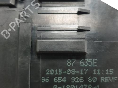 Fuse box PEUGEOT 508 I (8D_) 2.0 BlueHDi 180 | BP32055335E1