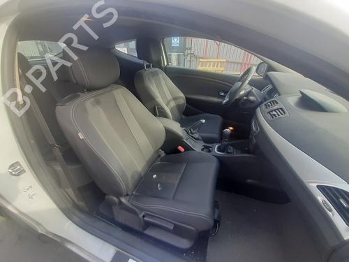 Engine control unit (ECU) RENAULT MEGANE III Coupe (DZ0/1_)  | BP32052319M57 