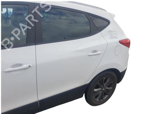 Used Left rear door HYUNDAI ix35 (LM, EL, ELH) [2009-2016]  32211419
