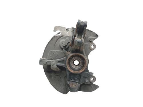 Used Left front steering knuckle PEUGEOT 5008 II (MC_, MJ_, MR_, M4_) [2016-2026]  32057502