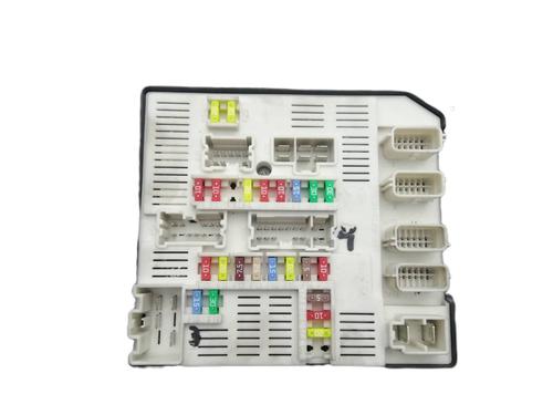 Used Fuse box RENAULT MEGANE III Hatchback (BZ0/1_, B3_) 1.5 dCi (BZ09, BZ0D, BZ1W, BZ29, BZ14) (110 hp) 32055987