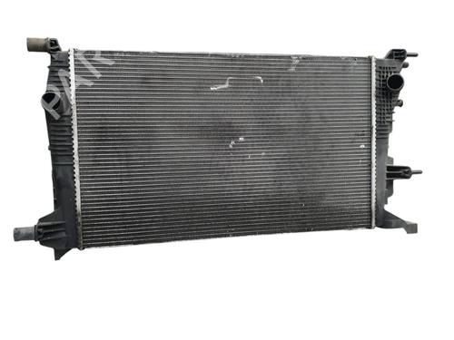 Used Water radiator RENAULT MEGANE III Grandtour (KZ0/1) [2008-2016]  32053040
