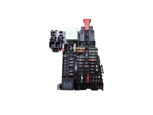 Used Fuse box VW POLO VI (AW1, BZ1, AE1) 1.0 TSI (95 hp) 32055740