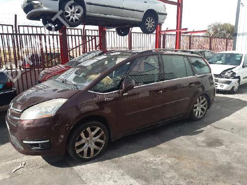 Brugte CITROËN C4 Picasso I MPV (UD_) 2.0 HDi 138 (136 hp) 4418764