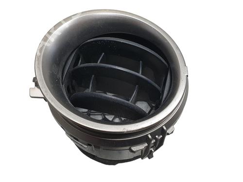 Used Air vent TOYOTA RAV 4 IV (_A4_) [2012-2019]  32050534