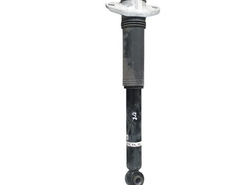 Used Right rear shock absorber TOYOTA COROLLA Estate (_E21_) 1.8 Hybrid (ZWE211) (98 hp) 32053329