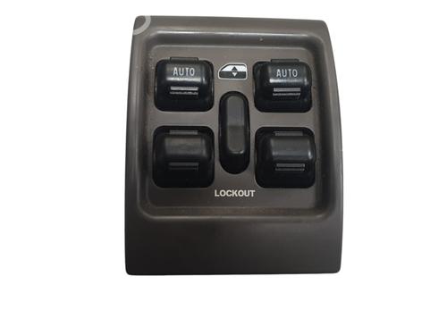 Used Left front window switch CHRYSLER PT CRUISER (PT_) 2.2 CRD (121 hp) 32049612