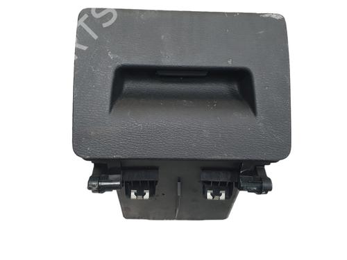 Boîte à gants BMW X1 (F48) sDrive 18 d (150 hp) 32056154