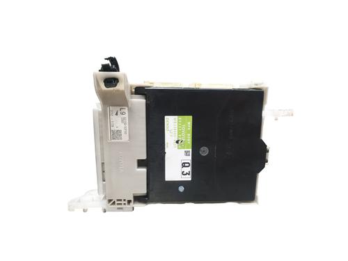 Used Fuse box TOYOTA YARIS (_P13_) [2010-2020]  32053453