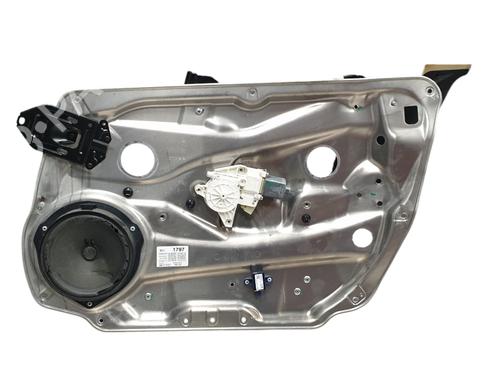 BP32052184C23 main image