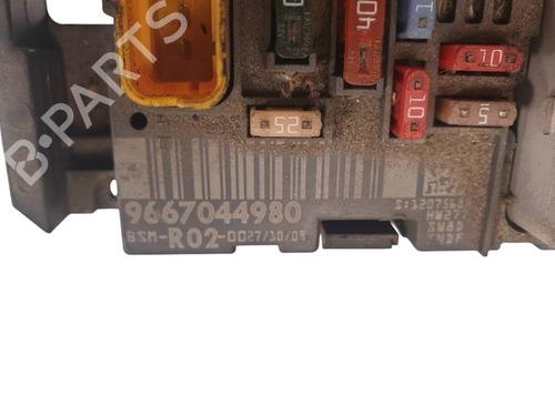 Fuse box CITROËN C5 III (RD_) | BP39210095E1 - Image 3