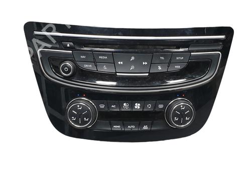 BP32054701I5 main image