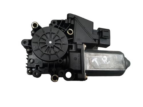 left-rear-window-motor-audi-a8-d2-4d2-4d8-1994-1995-1996-1997-1998-1999-2000-2001-2002-2003-2004-2005-32050651 main image