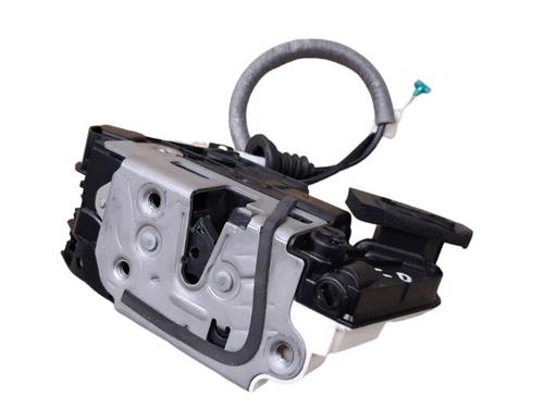 rear-right-lock-skoda-octavia-iii-combi-5e5-5e6-2012-2013-2014-2015-2016-2017-2018-2019-2020-32052572 main image