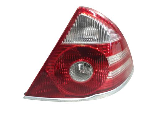 right-taillight-ford-mondeo-iii-b5y-2000-2001-2002-2003-2004-2005-2006-2007-32051642 main image