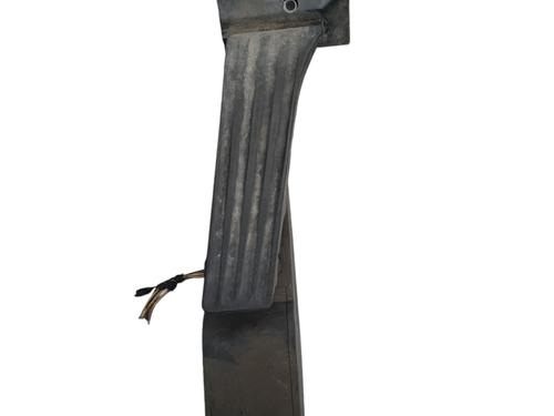 pedal-bmw-7-e65-e66-e67-2001-2002-2003-2004-2005-2006-2007-2008-2009-32050803 main image