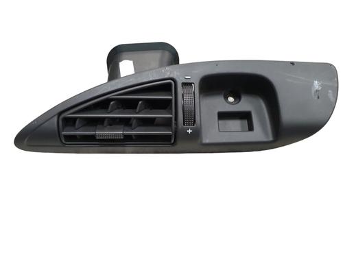 Used Air vent FIAT ULYSSE (179_) 2.2 JTD (128 hp) 32047817