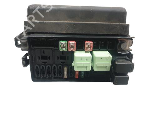 Used Fuse box Fuse box 37014879 37014879