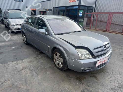 Fuse box OPEL SIGNUM Hatchback (Z03)  | BP32054889E1 