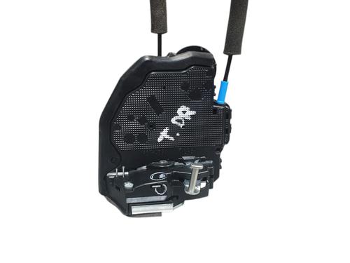 rear-right-lock-toyota-corolla-estate-_e21_-2019-32053330 main image