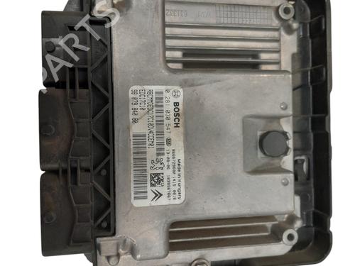 Used Engine control unit (ECU) Engine control unit (ECU) PEUGEOT 208 I (CA_, CC_) [2012-2021] 33267977 33267977