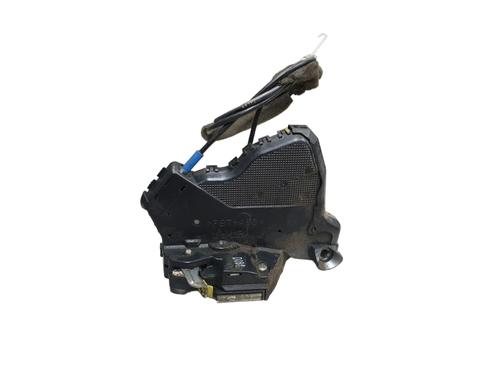 front-left-lock-toyota-corolla-verso-zer_-zze12_-r1_-2004-2005-2006-2007-2008-2009-32048995 main image