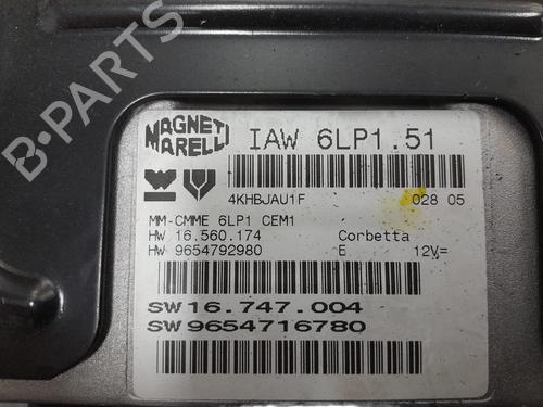 engine-control-unit-ecu-peugeot-307-cc-3b-2003-2004-2005-2006-2007-2008-2009-32095453 main image