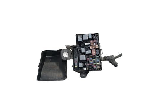 Fuse box TOYOTA YARIS (_P13_) 1.5 Hybrid (NHP130_, NHP130) | BP32058103E1